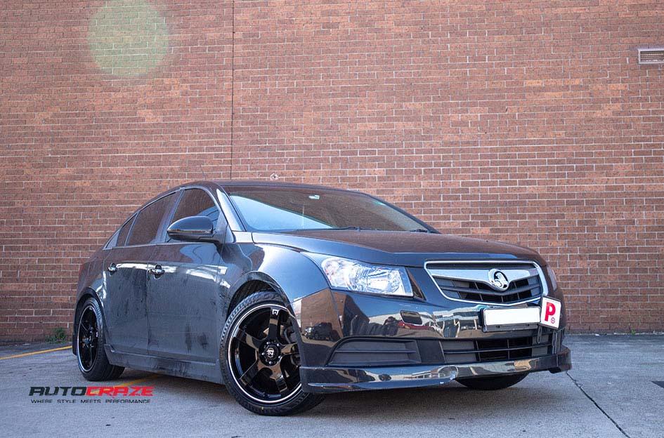 HOLDEN-CRUZE-PETROL--2013-ONWARDS--MR116-GLOSS-BLACK-MACHINED-EDGE